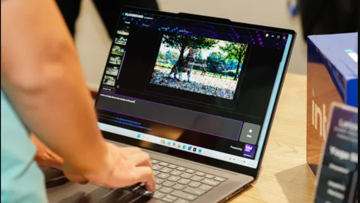 Người Việt chi hàng trăm tỉ đồng mua máy tính, laptop, bàn phím... trên sàn online