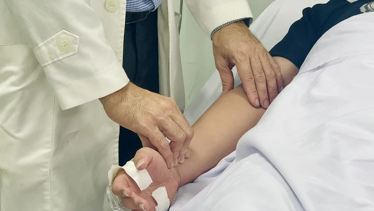 Ba sai lầm phổ biến khiến bệnh sốt xuất huyết dễ trở nặng