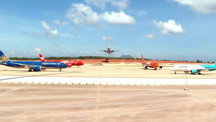 Chính thức phê duyệt hồ sơ mời thầu lựa chọn nhà đầu tư sân bay Phan Thiết