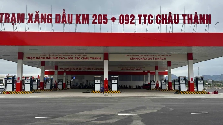 Phá thế cao tốc “khát xăng”, trạm dừng nghỉ cao tốc Vĩnh Hảo - Phan Thiết chính thức mở bán