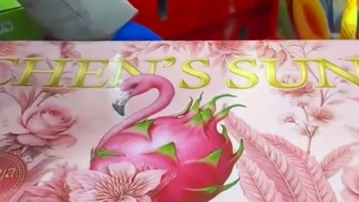 Hộp 6 trái thanh long 'gây bão' thị trường quà tặng Tết ở Trung Quốc