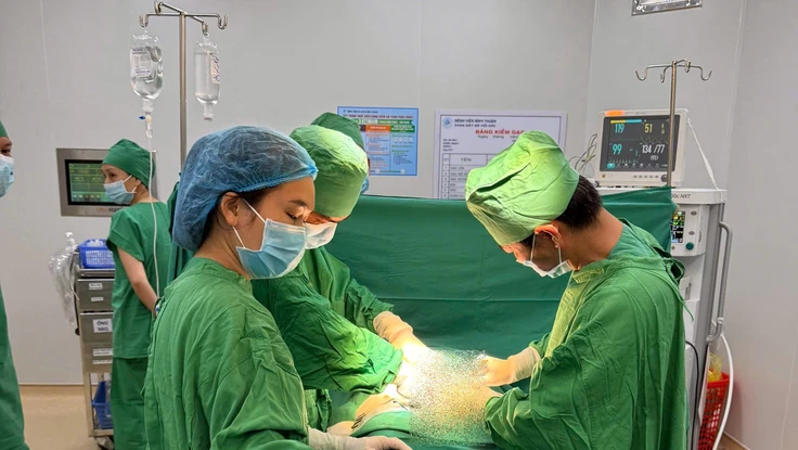 Ca mổ chiều 29 Tết, giành giật sự sống cho mẹ con sản phụ giữa lằn ranh sinh tử