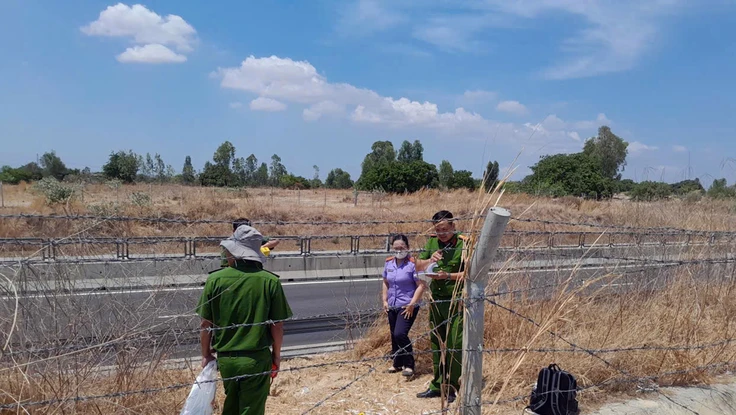 Phát hiện nghi can trộm cáp điện camera trên cao tốc Vĩnh Hảo - Phan Thiết