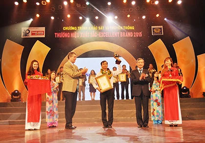 SoundMax được vinh danh “Thương hiệu xuất sắc - Excellent Brand 2015”