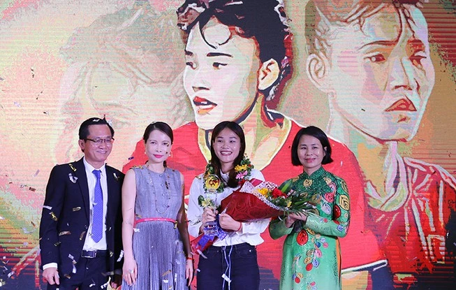 Video Giây phút Chương Thị Kiều đăng quang Fair Play 2019