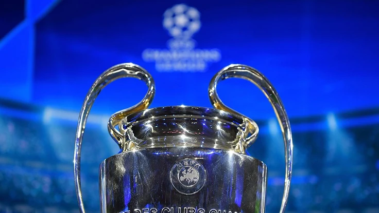Siêu máy tính dự đoán đội giành vé dự Champions League sau trận thắng của MU