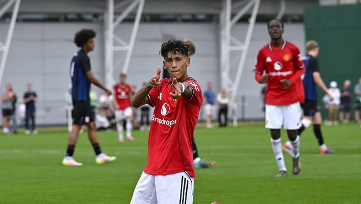 Những tài năng của MU, Arsenal và Liverpool dẫn dắt thế hệ siêu sao tiếp theo