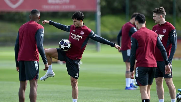 Chuyện gây sốc về 6 cầu thủ Arsenal vắng mặt trước trận gặp Sporting