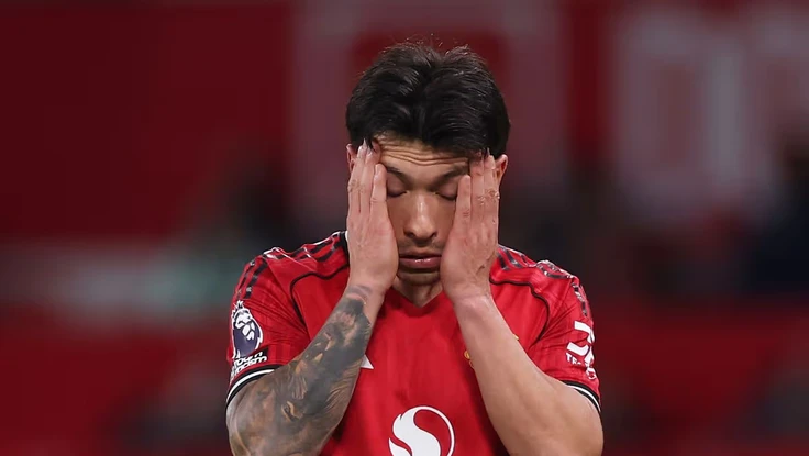 MU nhận phản hồi về đơn kháng cáo thẻ đỏ của Martinez