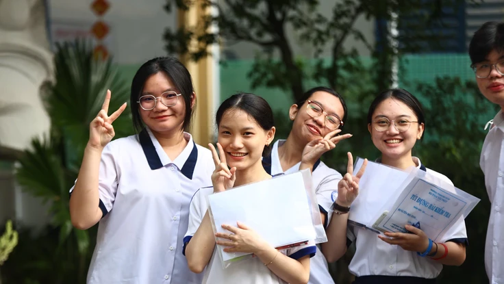 Thi tốt nghiệp THPT 2026: Lý do học sinh TP.HCM 'né' môn khoa học xã hội