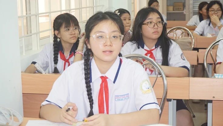 Trải nghiệm đầy cảm xúc của thí sinh thi 'Văn hay Chữ tốt'