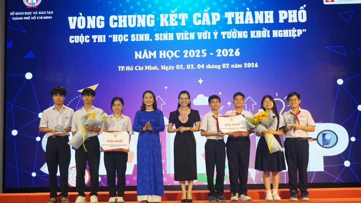 Học sinh lớp 7 sáng tạo trò chơi giáo dục, giành giải nhất cuộc thi khởi nghiệp