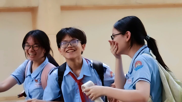 Thí sinh nhận xét về đề văn thi lớp 10 Trường Phổ thông Năng khiếu