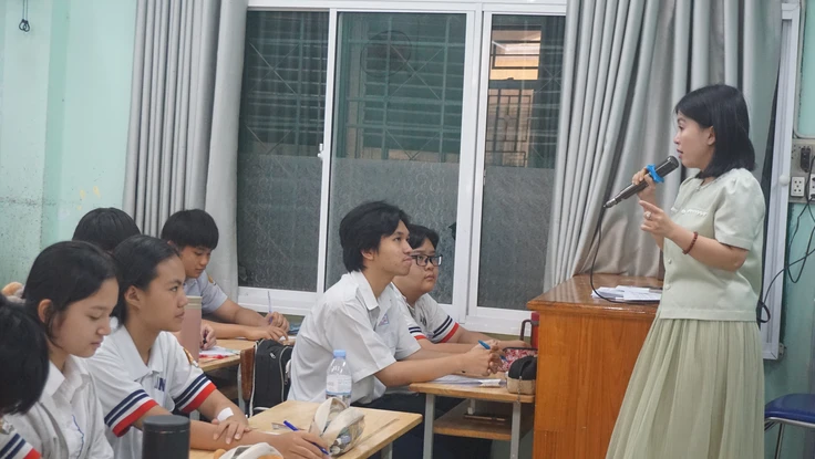 Sát giờ G thi lớp 10: Quy tắc 60-40-20 môn toán và món quà bất ngờ