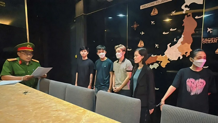 Lý do chuyển tội danh vụ lột đồ của khách để ép trả tiền tại nhà hàng Nari