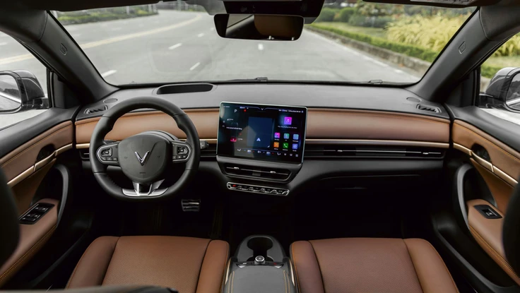 Có nên mua VinFast VF 6 cho gia đình đi du lịch?