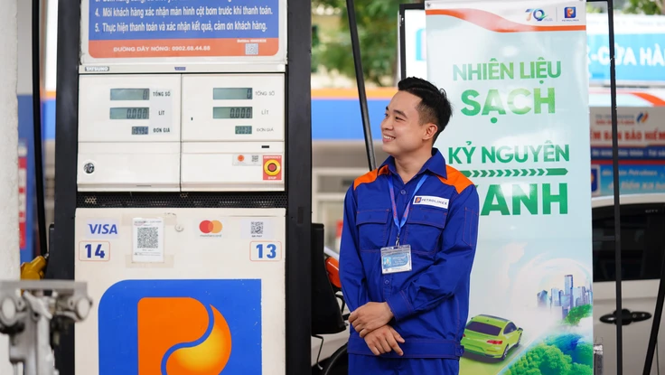 Petrolimex Sài Gòn tiên phong đưa xăng sinh học E10 vào cuộc sống