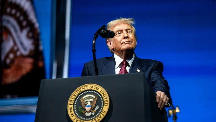 Ông Trump tuyên bố tình trạng khẩn cấp quốc gia để bảo vệ tiền từ dầu mỏ Venezuela