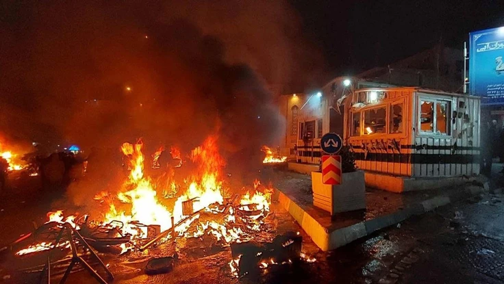 Iran nỗ lực ổn định đất nước giữa làn sóng biểu tình