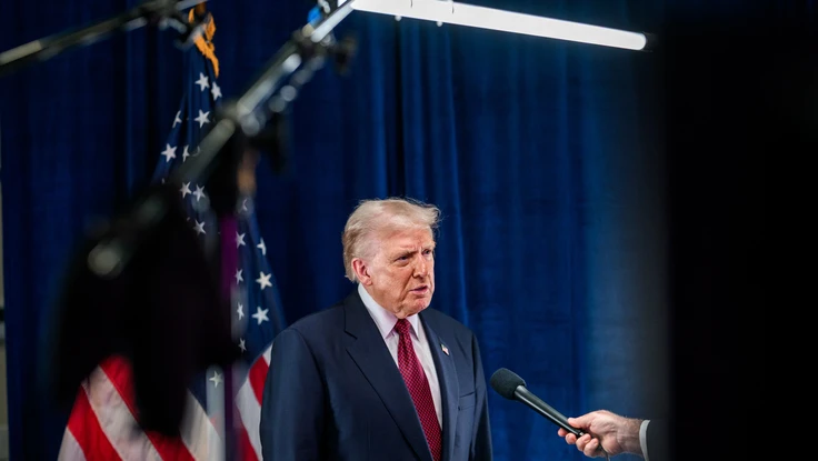 Ông Trump áp thuế 25% với các nước giao dịch với Iran, có hiệu lực ‘ngay lập tức’