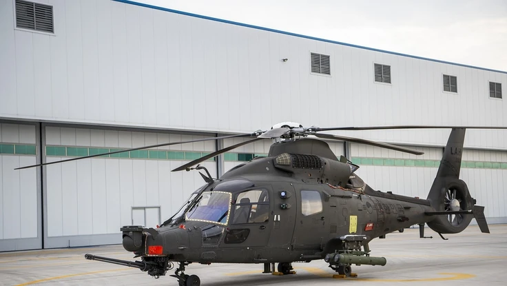 Rơi trực thăng quân sự ở Hàn Quốc, phi công bị thương nặng