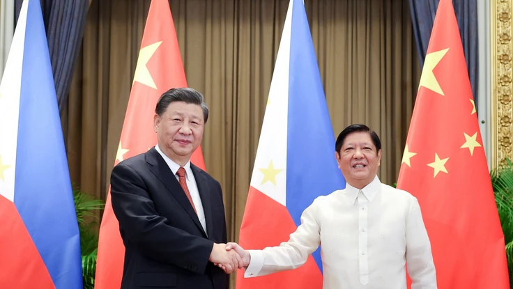 Philippines kêu gọi Trung Quốc bình tĩnh khi khẩu chiến giữa quan chức hai nước leo thang