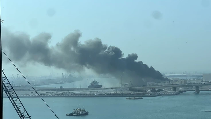 Căn cứ Pháp và Anh ở Trung Đông bị tấn công, Pháp điều tàu sân bay đến Địa Trung Hải 