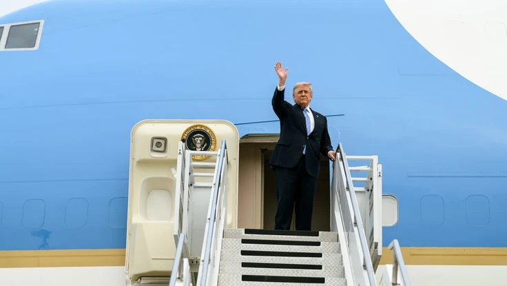 Trở về từ Trung Quốc, ông Trump đứng trước câu hỏi lớn về Iran