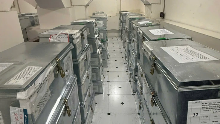 Thông báo của TAND TP.HCM đến các luật sư về vụ án có hồ sơ hơn 1,1 triệu bút lục