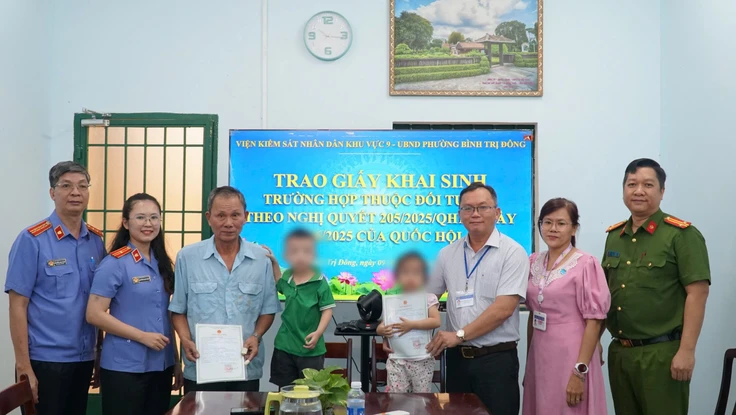 Kiến nghị nhân văn của VKSND Khu vực 9 - TP.HCM để cấp giấy khai sinh cho 3 trẻ