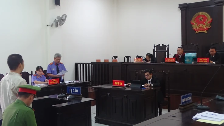 Nhận tiền để bỏ qua lỗi, nhóm đăng kiểm viên Trung tâm Đăng kiểm 50-12D lãnh án