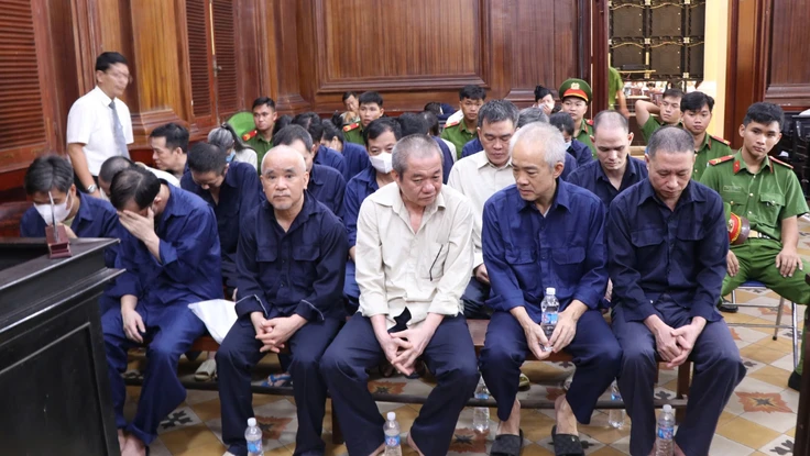 VKS: Các bị cáo vụ cấp khống hơn 16.000 chứng chỉ đào tạo lái xe phạm tội có tổ chức