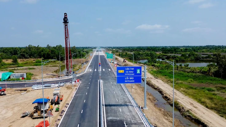 Đề xuất tạm dừng khai thác 1 tháng cao tốc Hậu Giang - Cà Mau