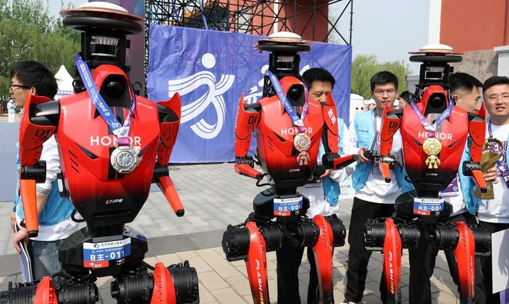 Robot phá kỷ lục của con người tại giải bán marathon 