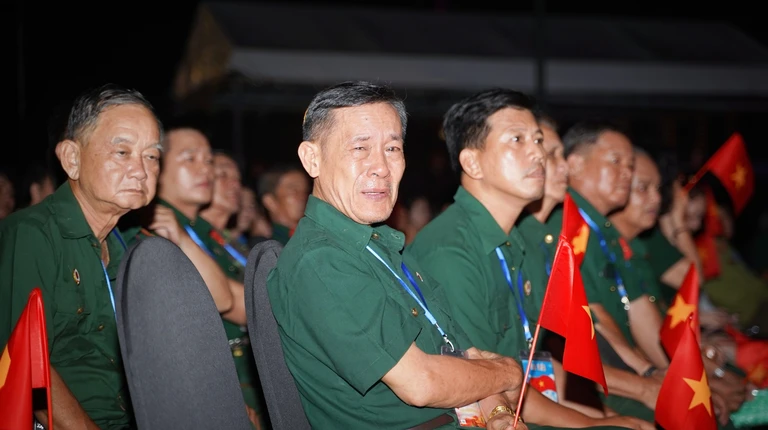 Cầu truyền hình 'Dưới lá cờ Quyết thắng': Sống dậy một thời oanh liệt của chiến sĩ Điện Biên