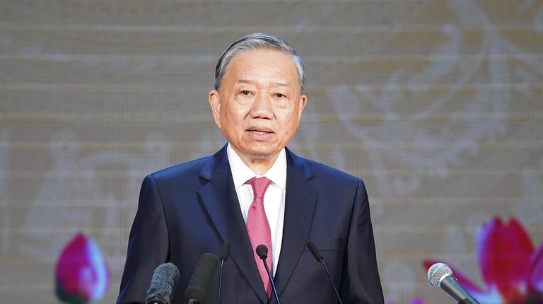 'Sắp xếp lại giang sơn' là bước đi lịch sử để mọi lợi ích thuộc về nhân dân