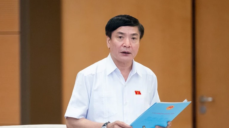 Dự kiến trình Quốc hội giám sát tối cao về phát triển và sử dụng nguồn nhân lực 