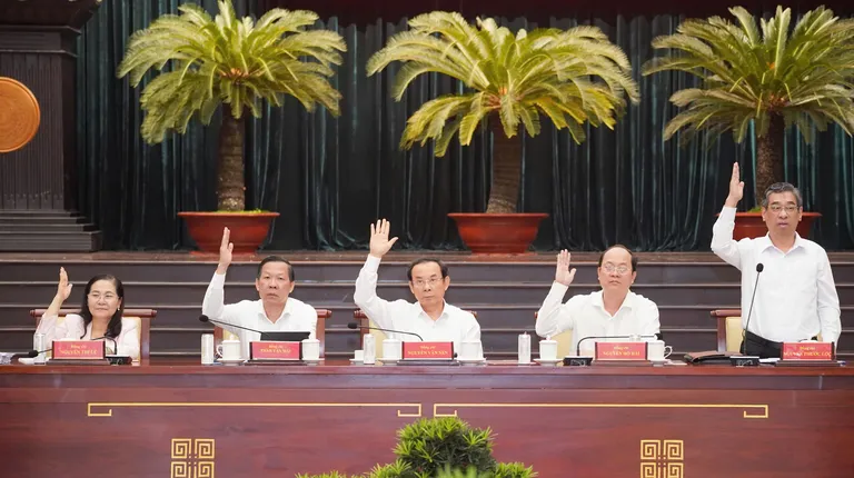 Năm 2025, TP.HCM tập trung tinh gọn bộ máy, xử lý tồn đọng để bước vào kỷ nguyên vươn mình