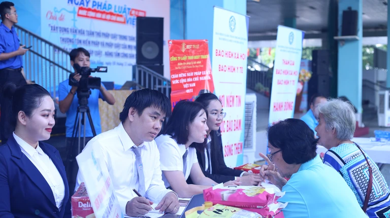 TP.HCM đề xuất mời luật sư trong các dự án đầu tư công và kiện tụng