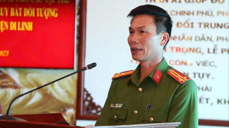 Chủ tịch Lâm Đồng tặng bằng khen 3 tập thể phá án nhanh vụ cướp tiệm vàng