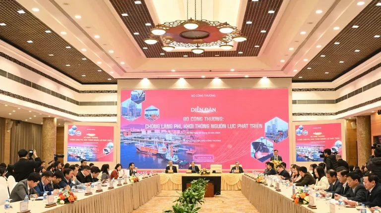 Chuyên gia chỉ ra những 'điển hình' của lãng phí hiện nay