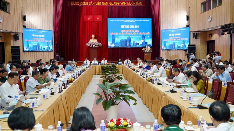 Diện mạo, sức sống, tầm vóc mới của TP.HCM là kết tinh công sức của cán bộ, chiến sĩ, nhân dân 