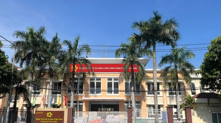 Các sở, ngành TP.HCM dừng tiếp nhận hồ sơ tại trụ sở từ ngày 27-12