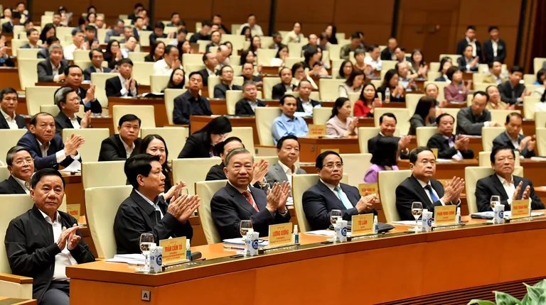 Bộ Chính trị, Ban Bí thư quán triệt, triển khai việc thực hiện sắp xếp, tinh gọn bộ máy