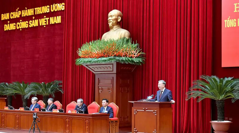 Khẩn trương tinh gọn bộ máy, đưa đất nước tăng tốc phát triển