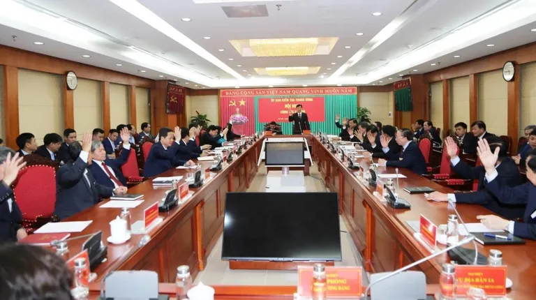 Bộ Chính trị chuẩn y 4 phó chủ nhiệm Ủy ban Kiểm tra Trung ương