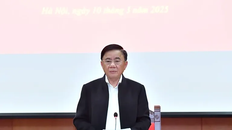 Chuyển đổi số trong Đảng cần đồng bộ với phương án sáp nhập tỉnh, bỏ cấp huyện