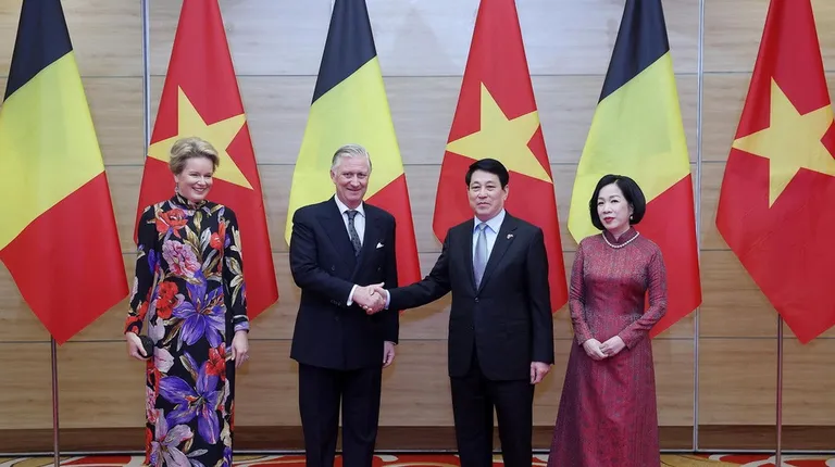 Chủ tịch nước Lương Cường chủ trì chiêu đãi cấp Nhà nước Nhà vua Bỉ