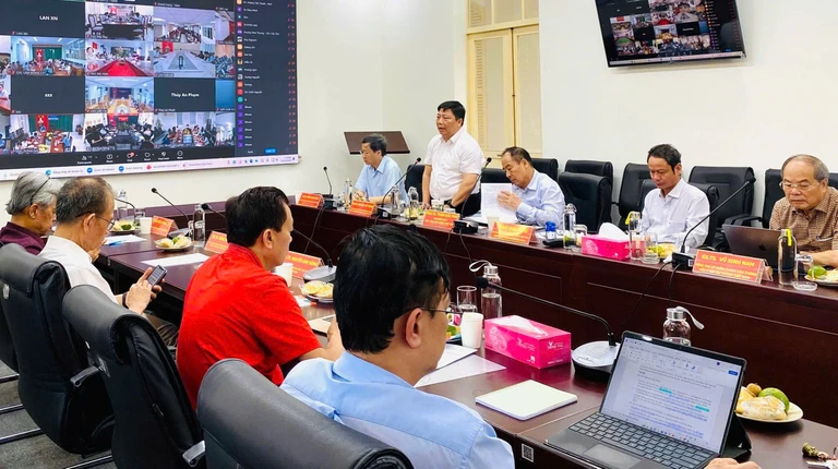 TP.HCM họp khẩn phòng chống Ebola, kích hoạt đội phản ứng nhanh toàn quốc