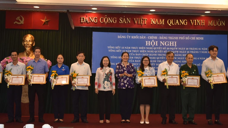 Đảng bộ Khối Dân - Chính - Đảng TP.HCM gần dân, làm tốt công tác dân vận trong tình hình mới